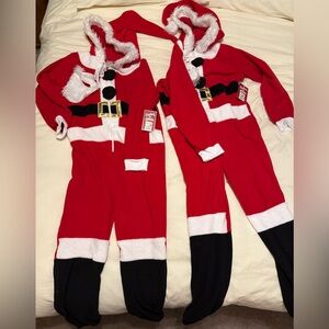 ONE (1) Red Santa Claus Onesie Pajamas kids size 10/12